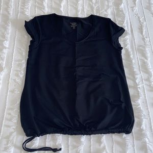 Black Sweaty Betty short sleeve top size medium